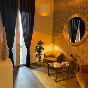 Couette-café Maglo Station, Bologne